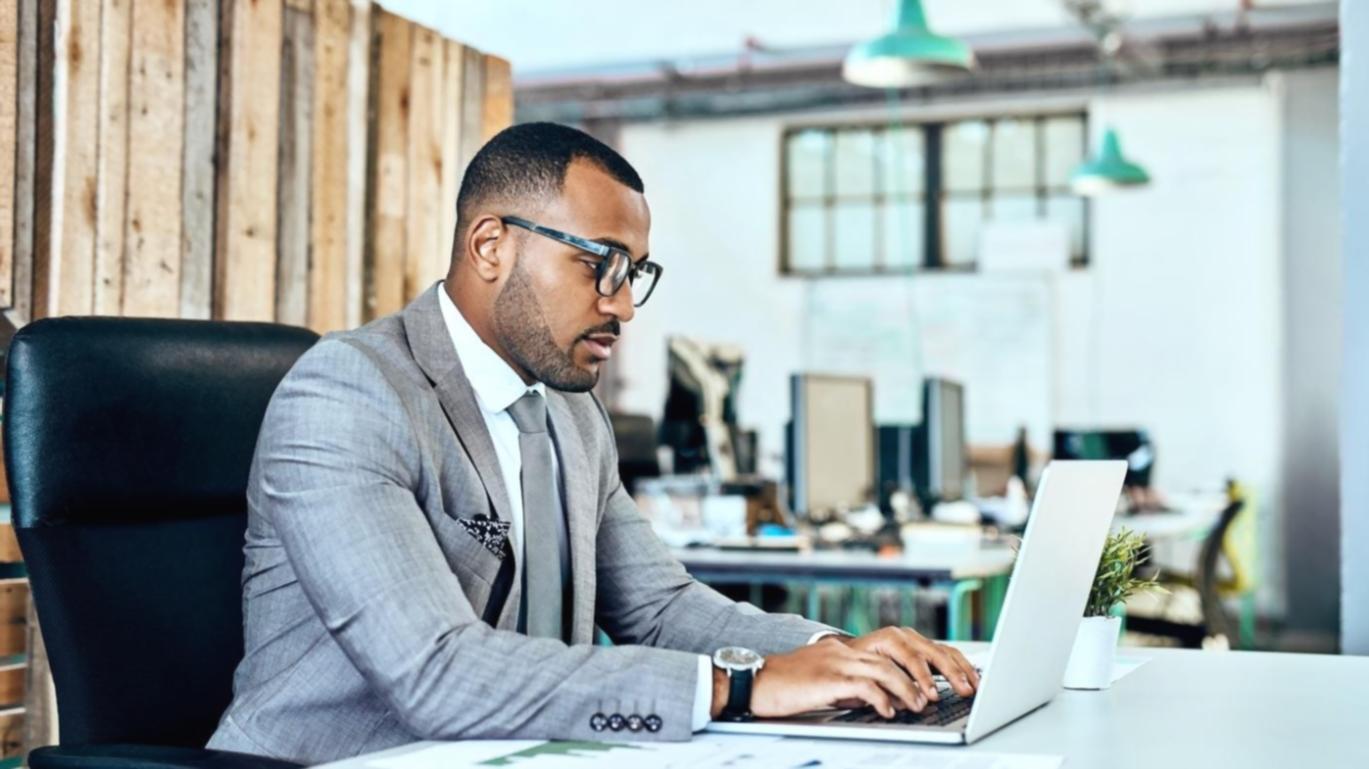 SEO analiz sürecini gösteren çalışma ortamı